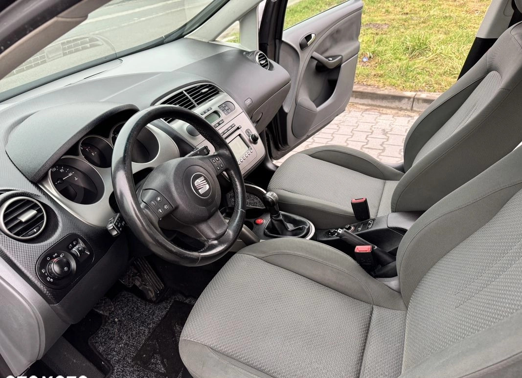 Seat Altea cena 9900 przebieg: 236000, rok produkcji 2004 z Czempiń małe 137